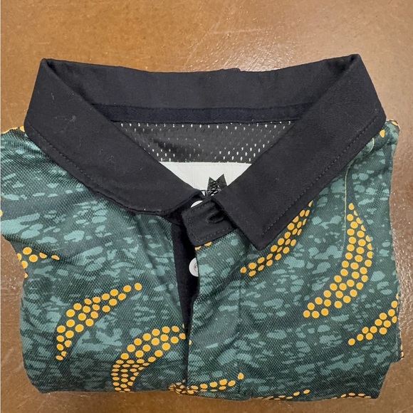 Green and Yellow Long Sleeve Tee - Picture 8 of 8